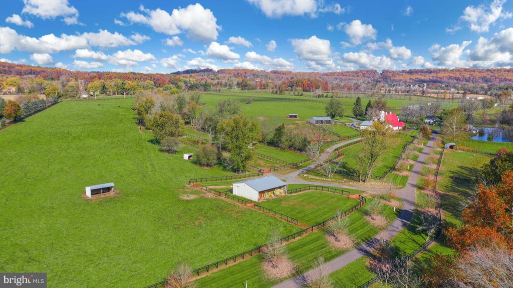1315 PINEVILLE ROAD