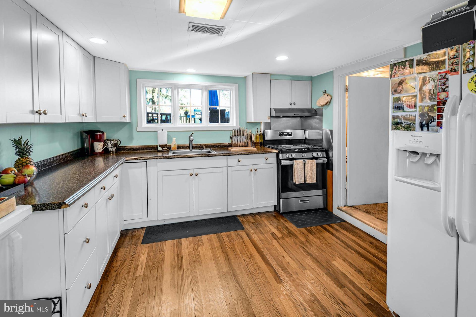 1315 PINEVILLE ROAD