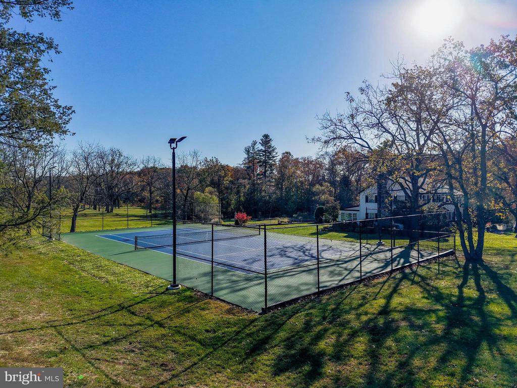 1315 PINEVILLE ROAD