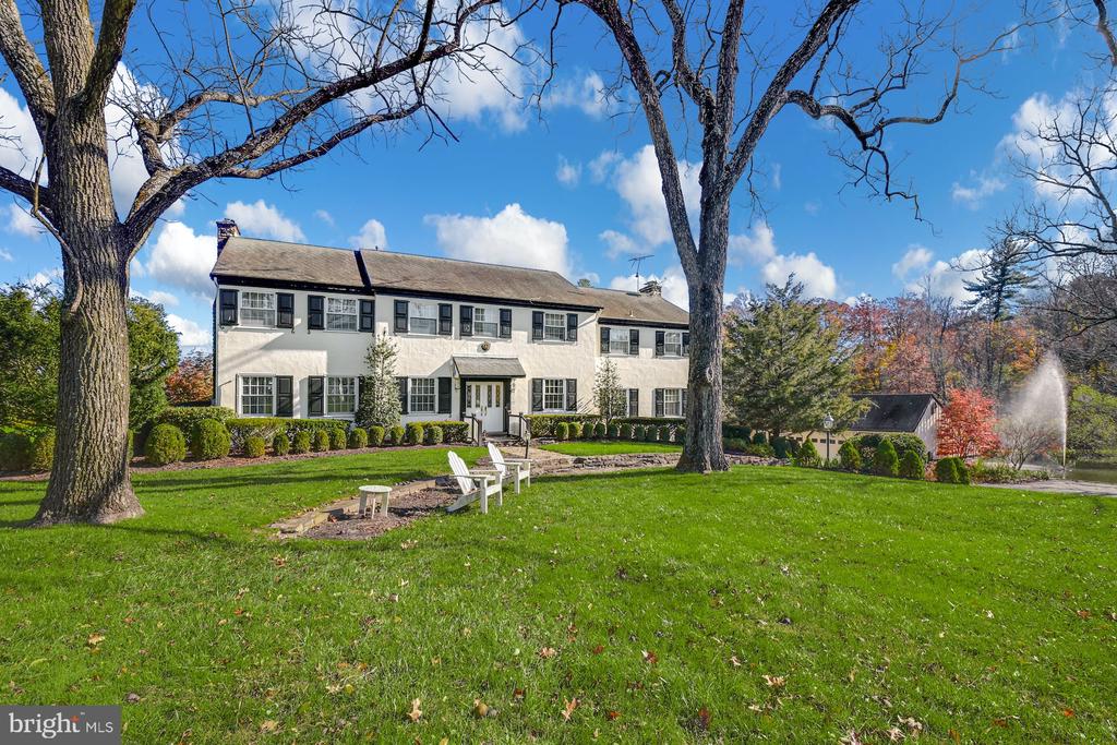 1315 PINEVILLE ROAD