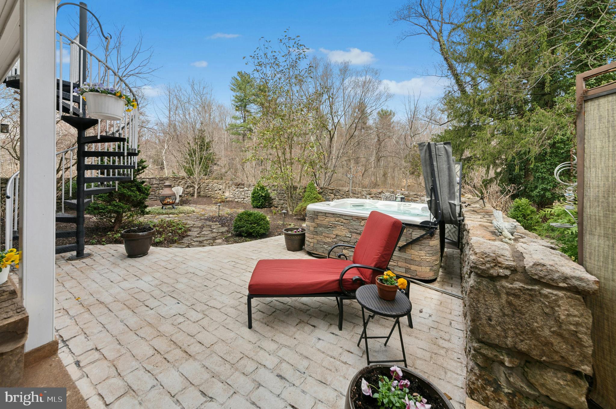 2885 MILL ROAD