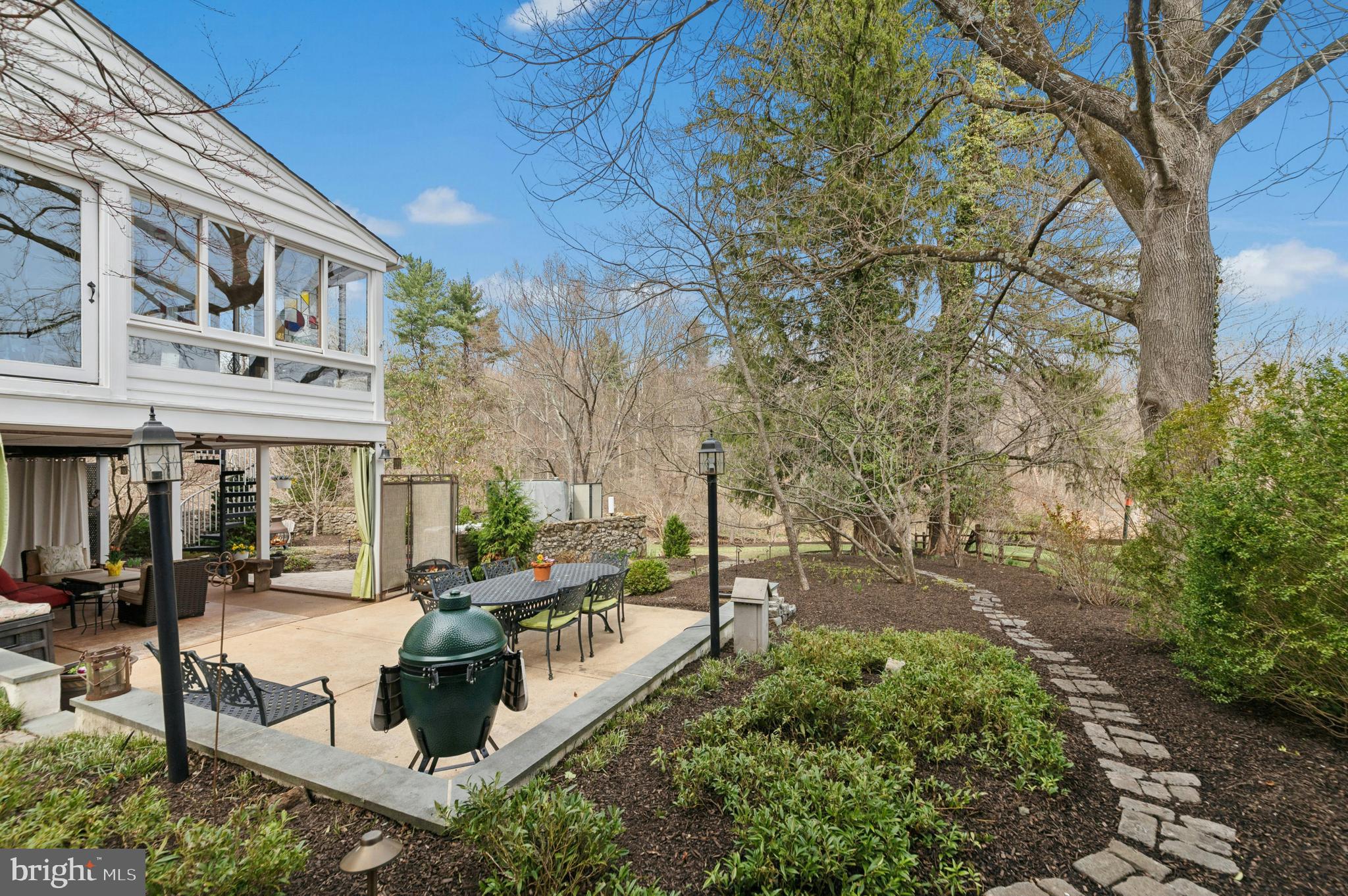 2885 MILL ROAD