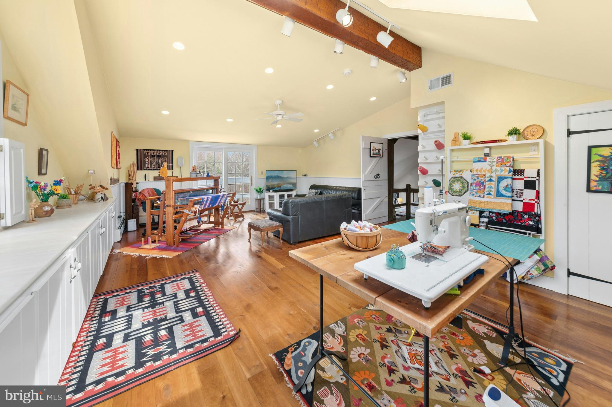 2885 MILL ROAD