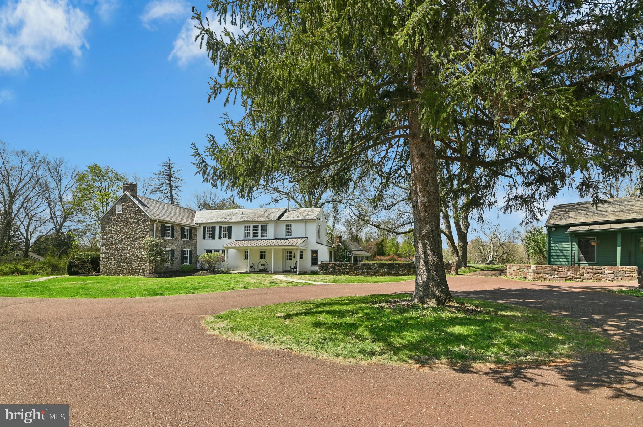 189 E BUTLER AVENUE