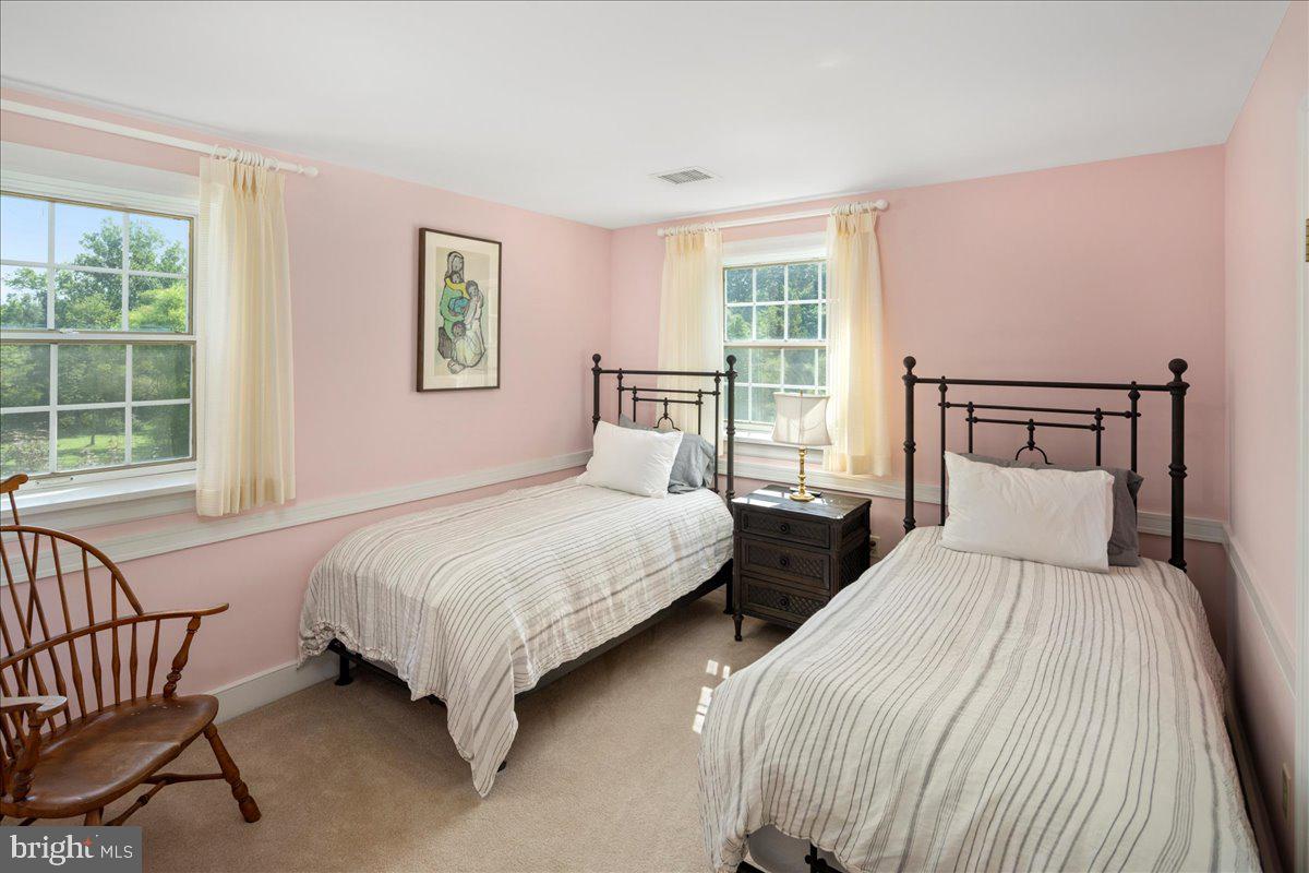 1315 PINEVILLE ROAD MAIN HOUSE