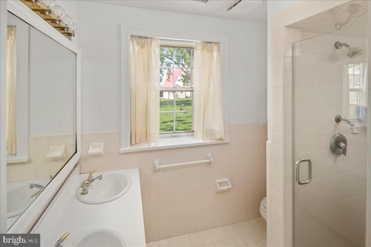1315 PINEVILLE ROAD MAIN HOUSE