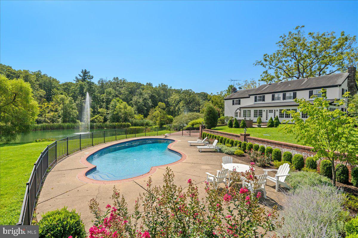 1315 PINEVILLE ROAD MAIN HOUSE
