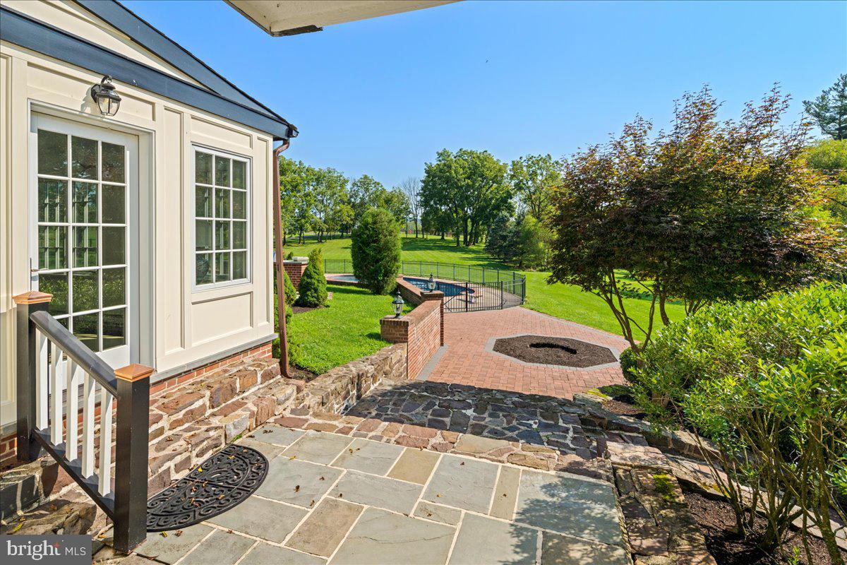 1315 PINEVILLE ROAD MAIN HOUSE