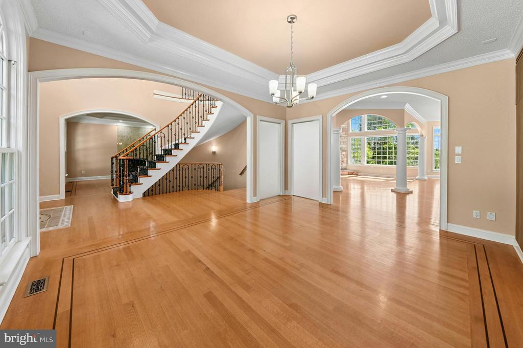 15 GREAT HILLS ROAD