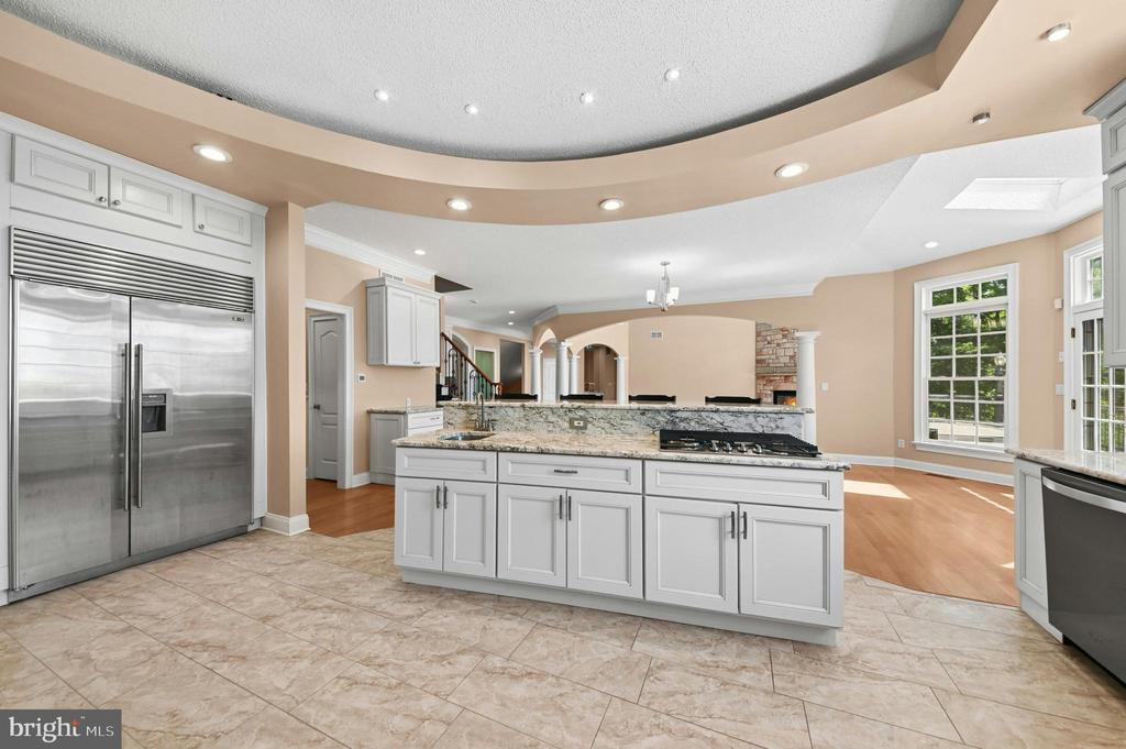 15 GREAT HILLS ROAD