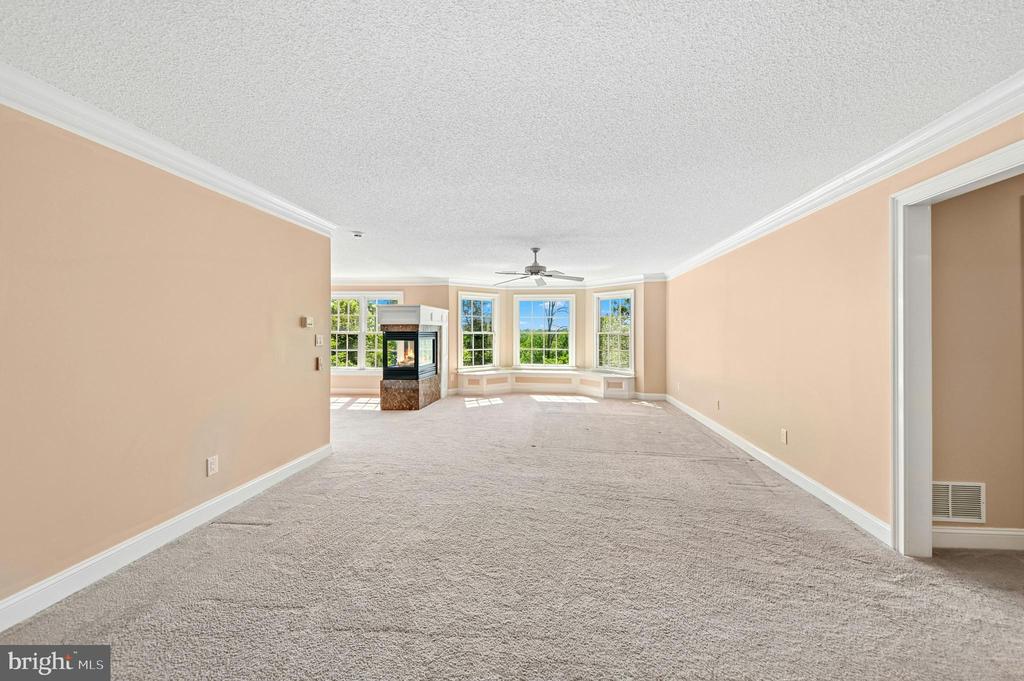 15 GREAT HILLS ROAD
