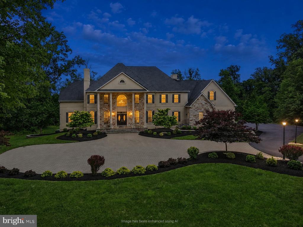 15 GREAT HILLS ROAD