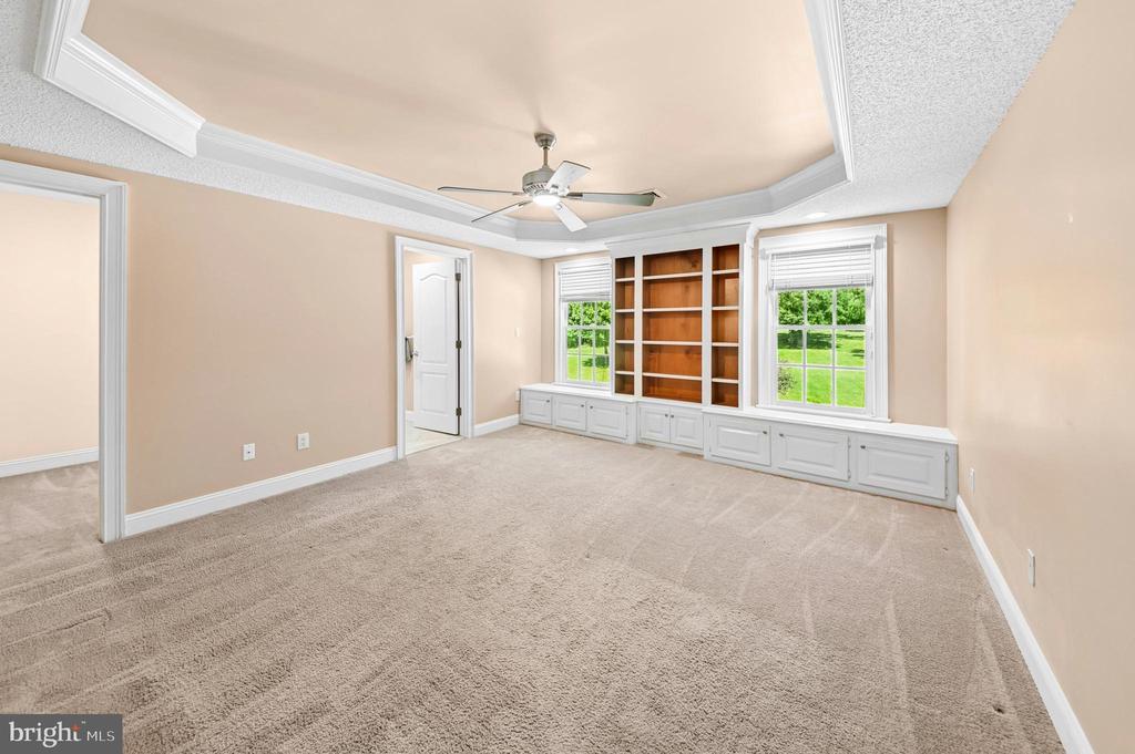 15 GREAT HILLS ROAD