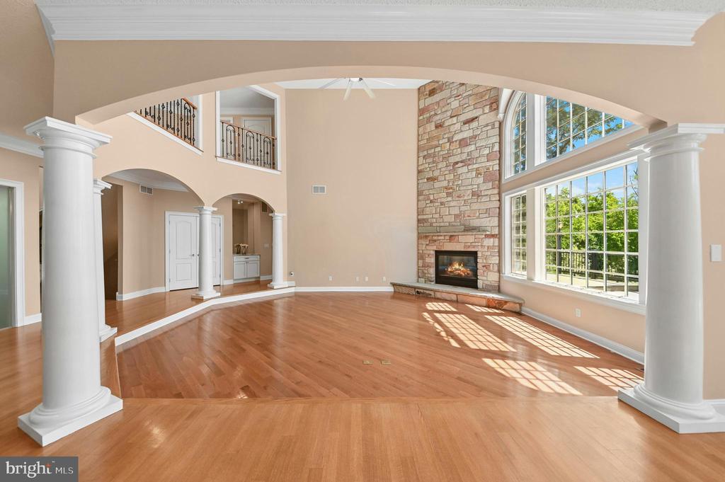 15 GREAT HILLS ROAD