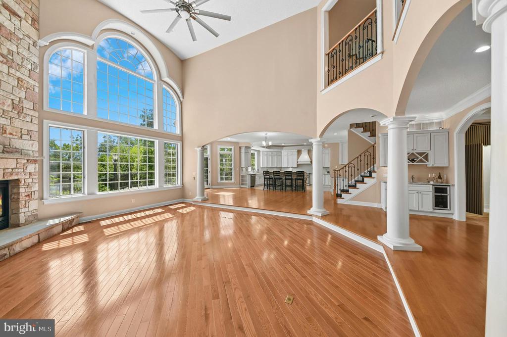 15 GREAT HILLS ROAD