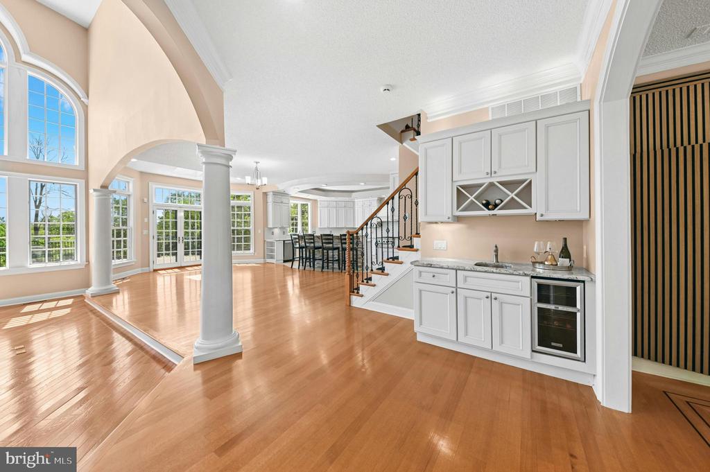 15 GREAT HILLS ROAD