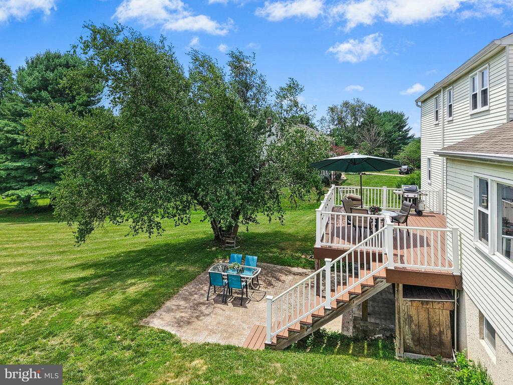 2608 SPRINGHILL CIRCLE