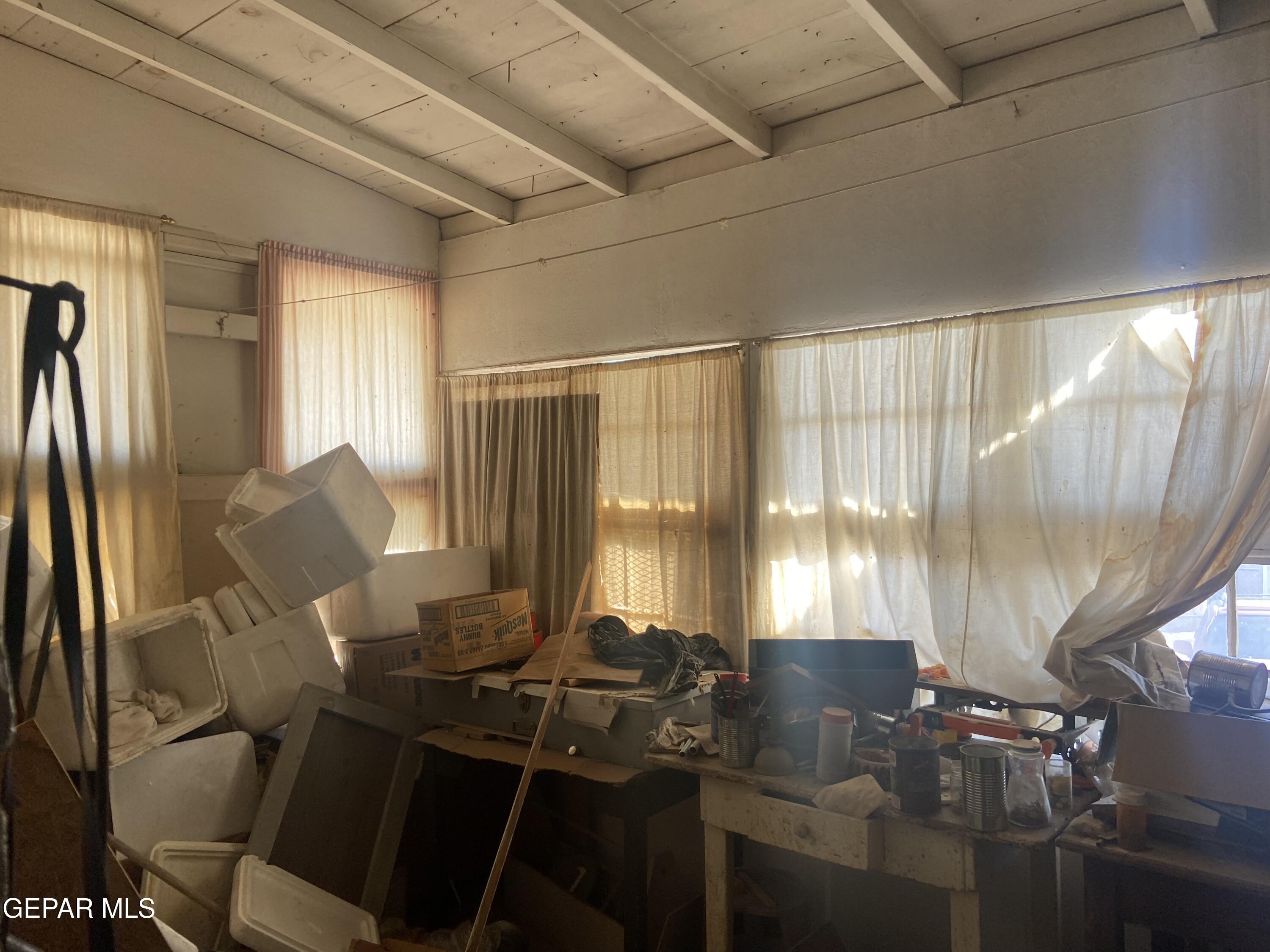 2320 San Jose Avenue