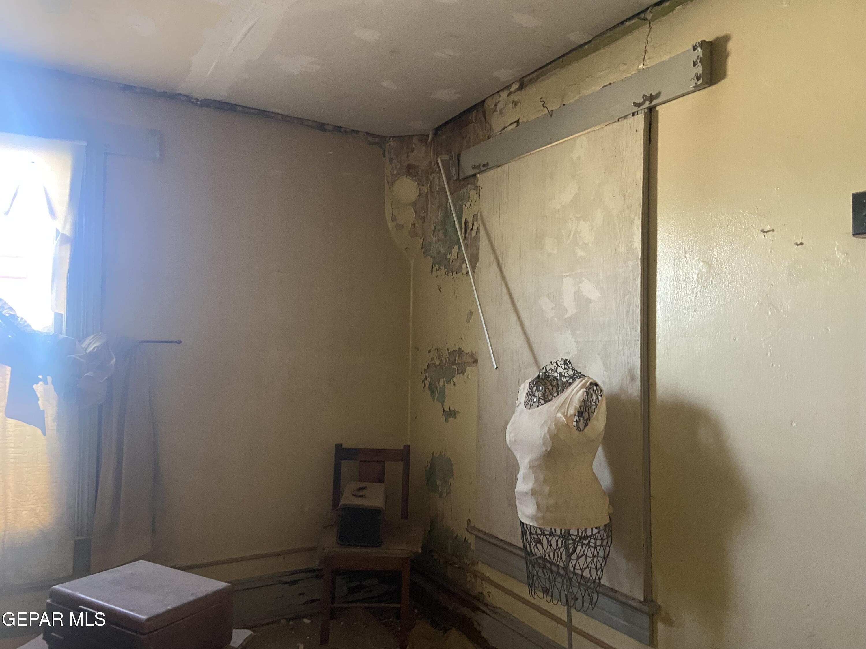 2320 San Jose Avenue