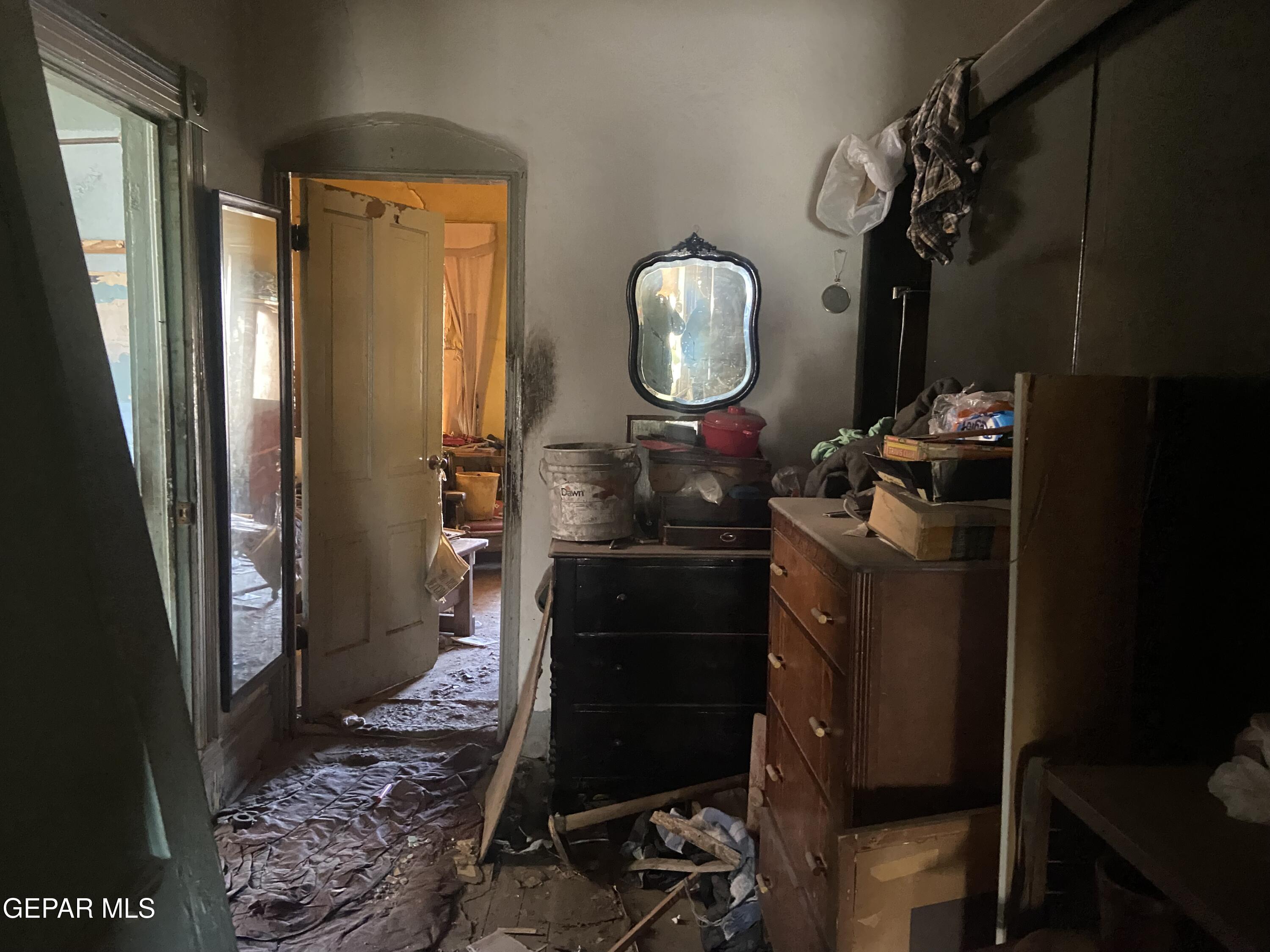 2320 San Jose Avenue