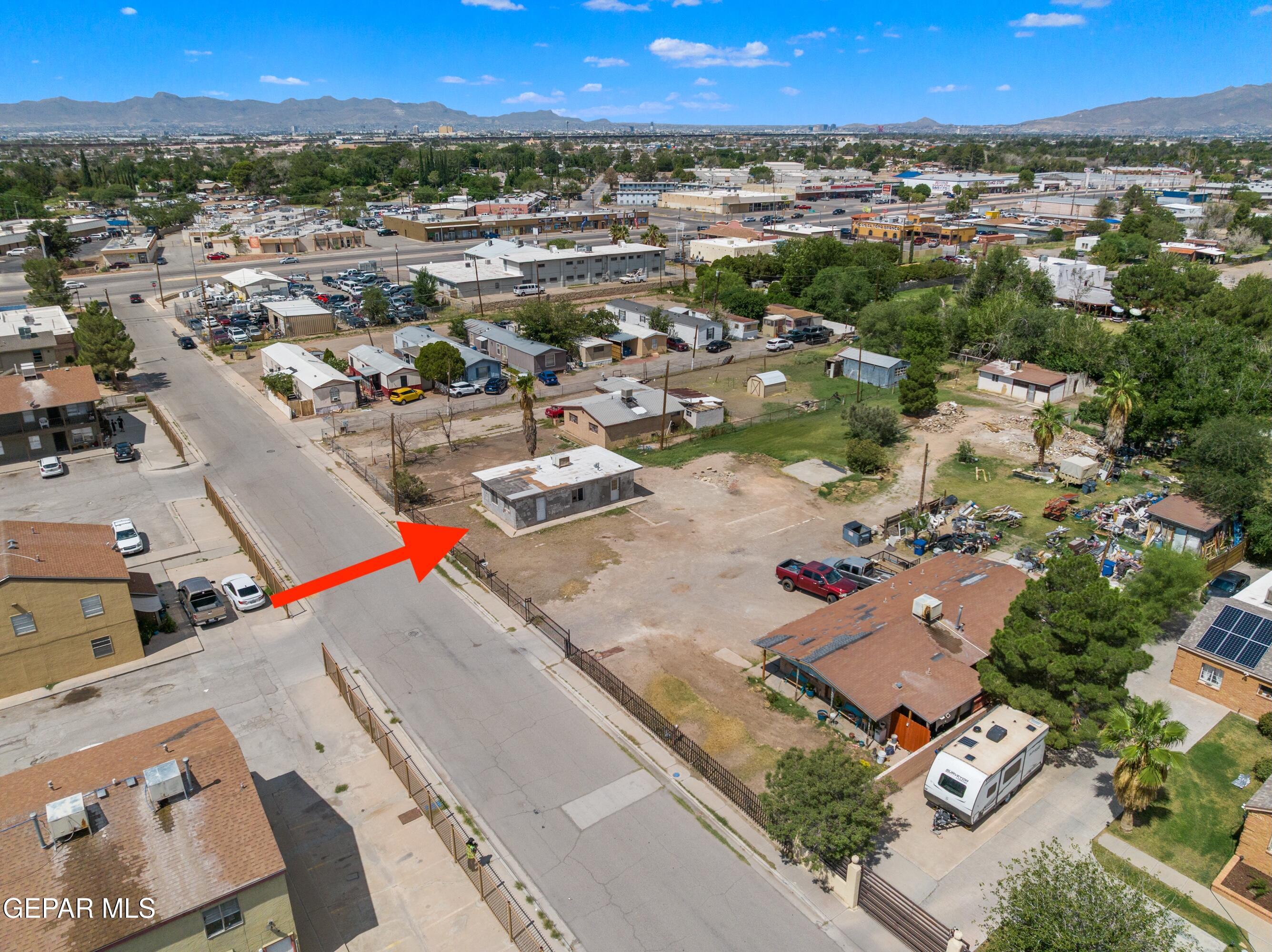 525 Center Way