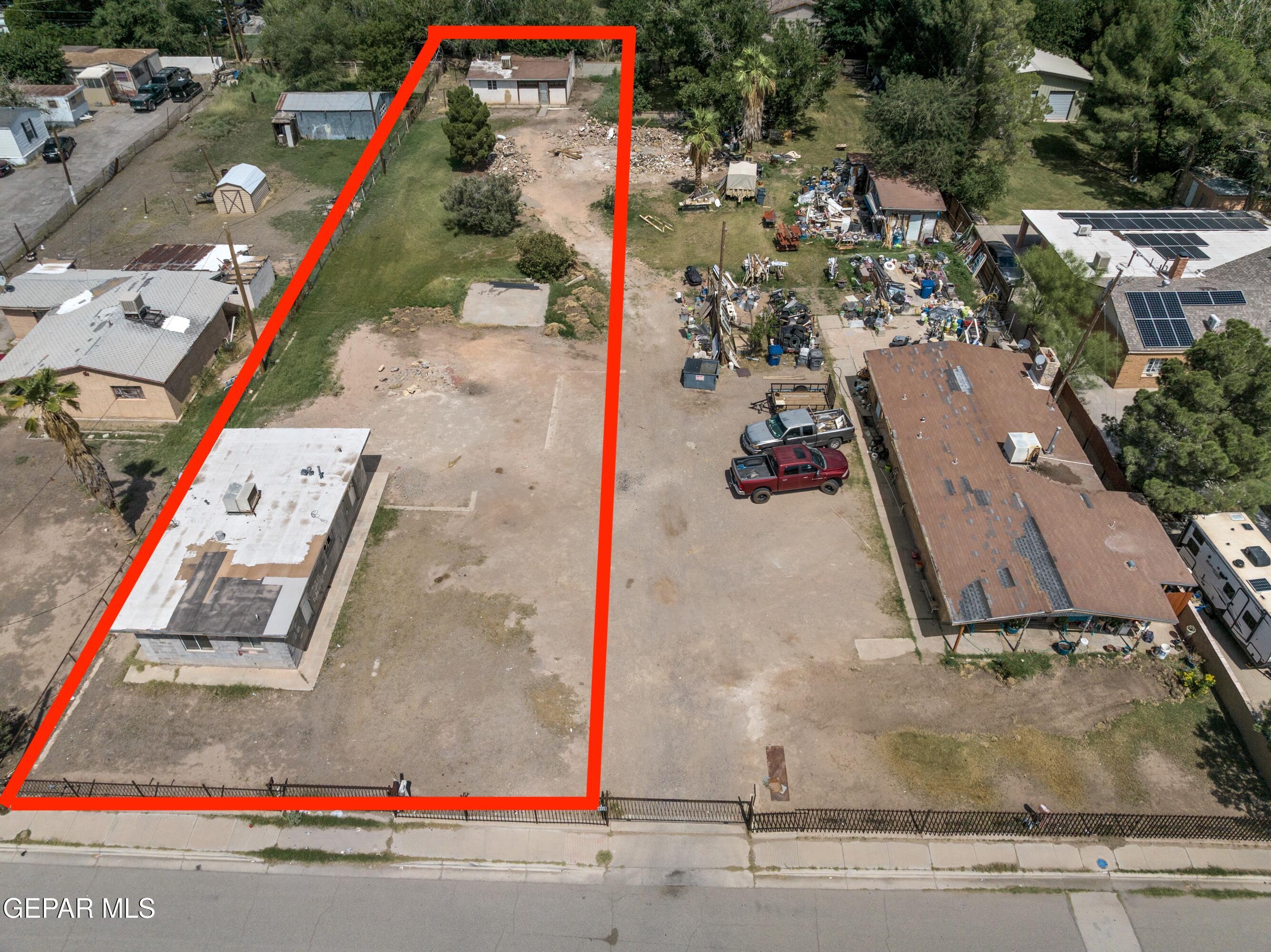 525 Center Way