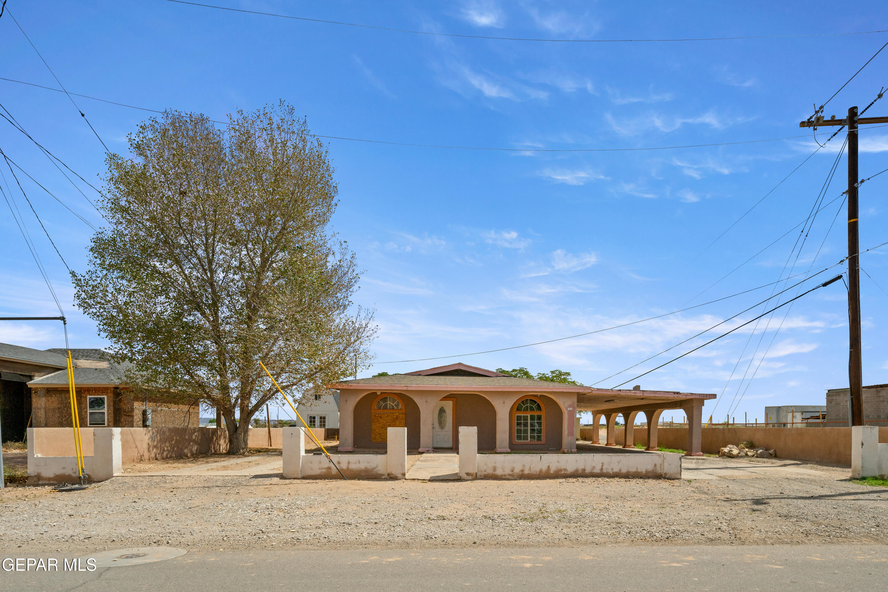 868 Agua Del Rio