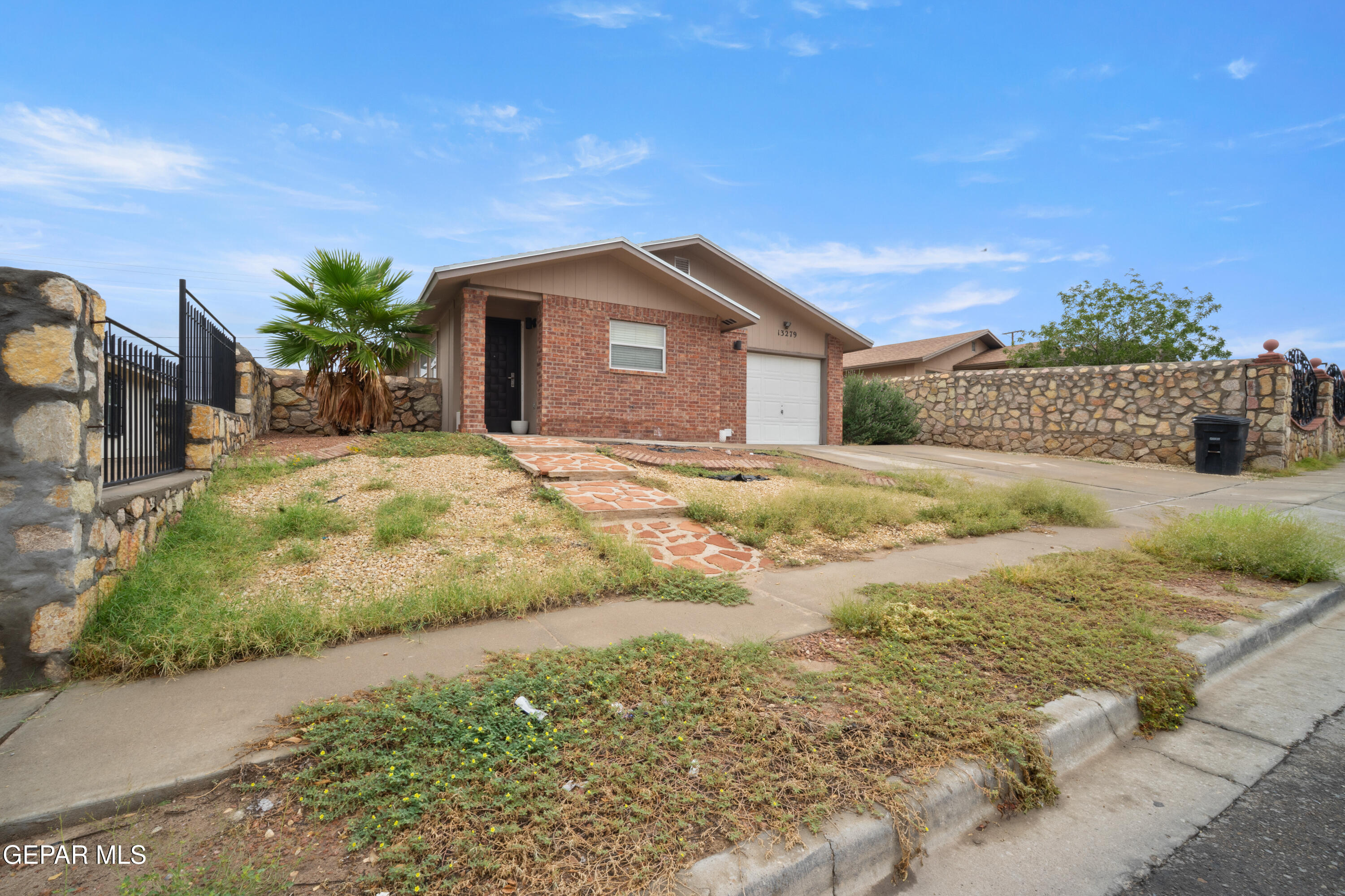 13279 Morissey Way, Horizon City