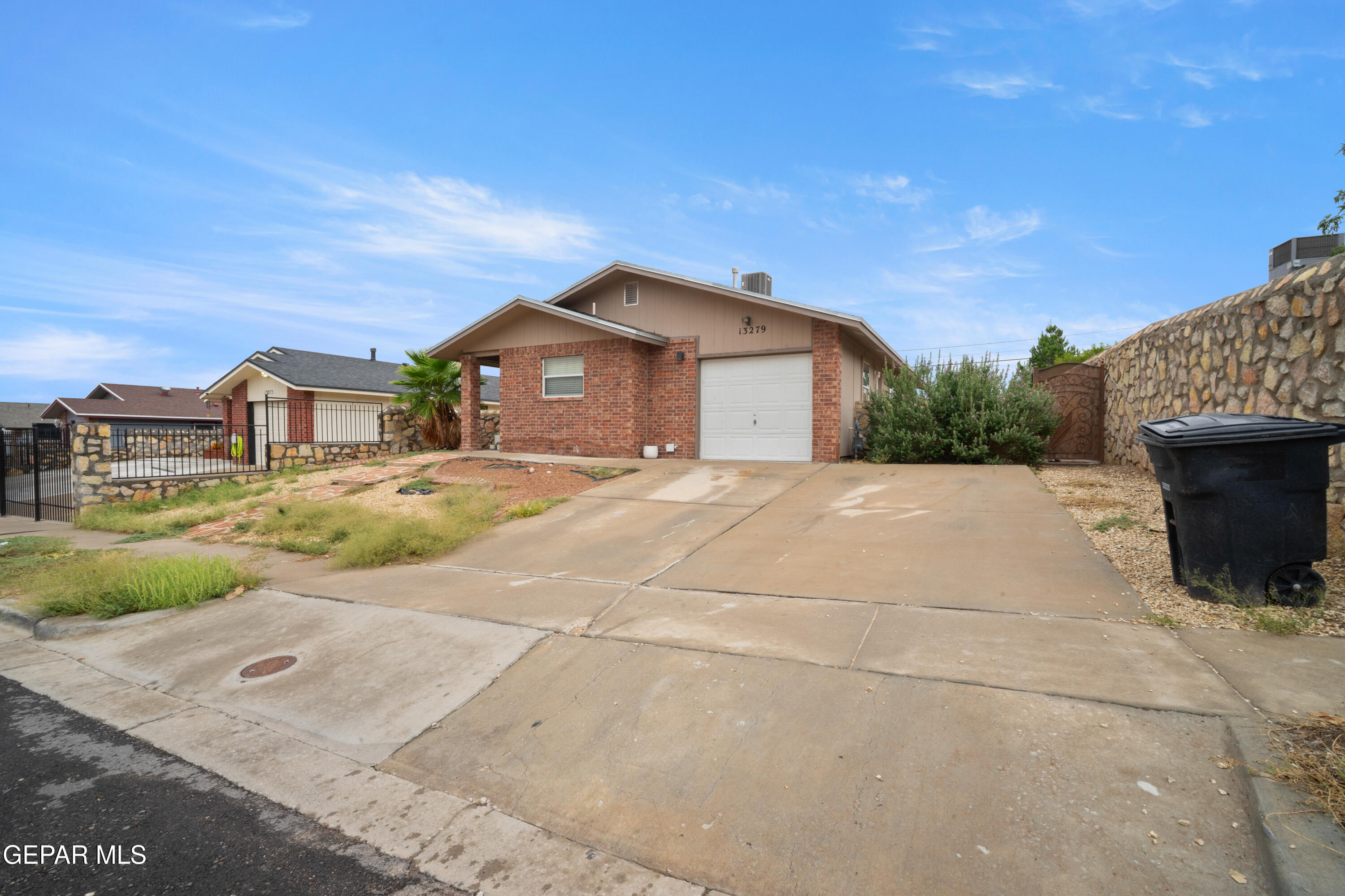13279 Morissey Way, Horizon City