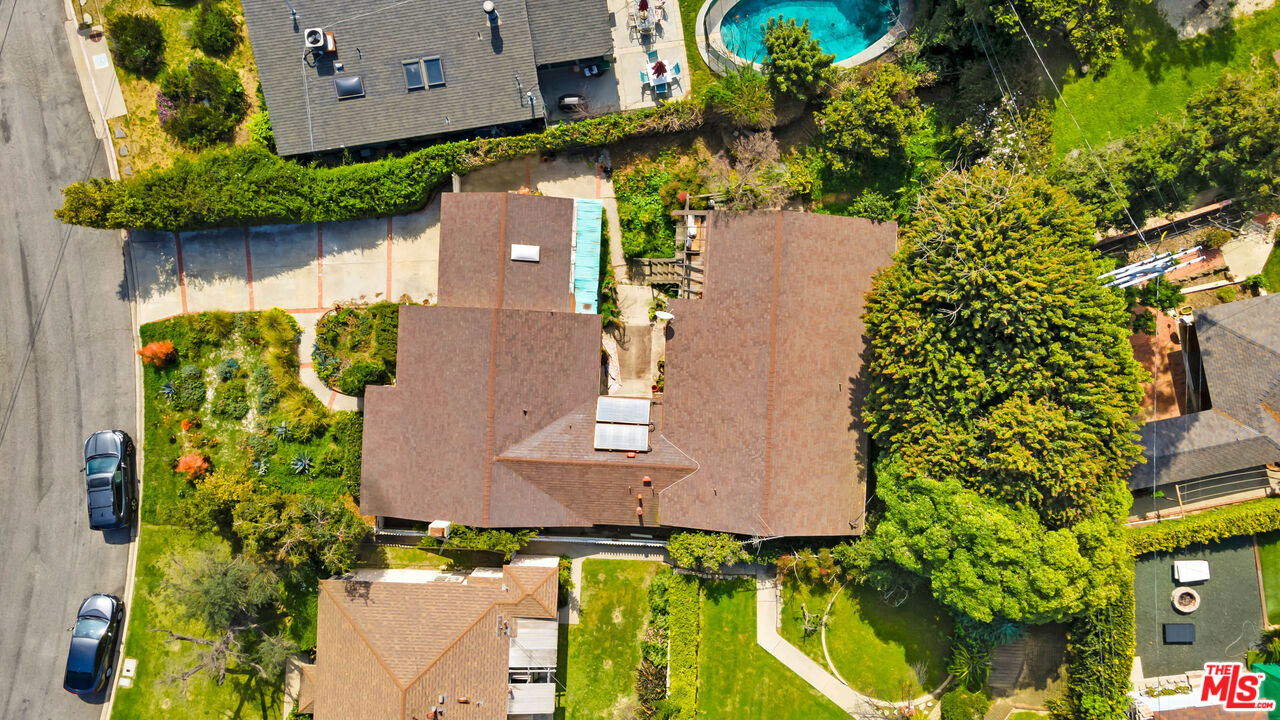 3123 Malcolm Ave