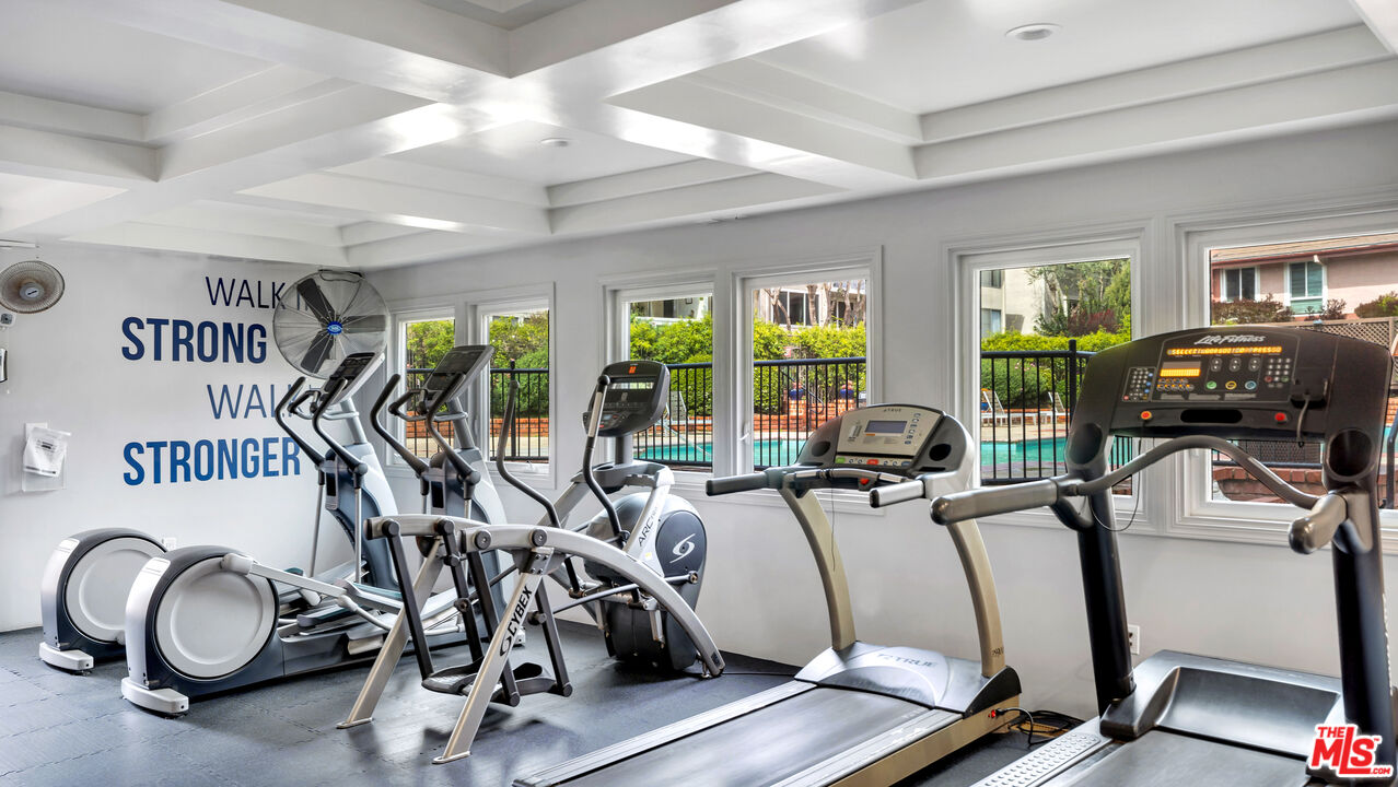 6435 Green Valley Cir Unit: 208