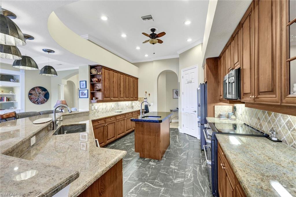 5684 Whispering Willow WAY