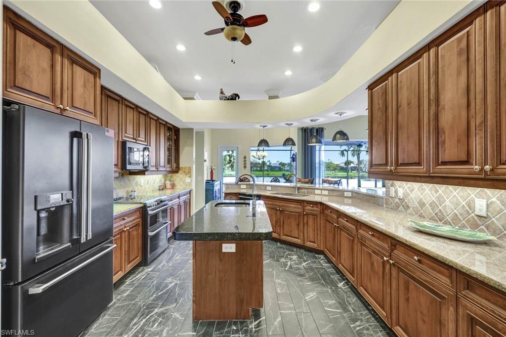 5684 Whispering Willow WAY