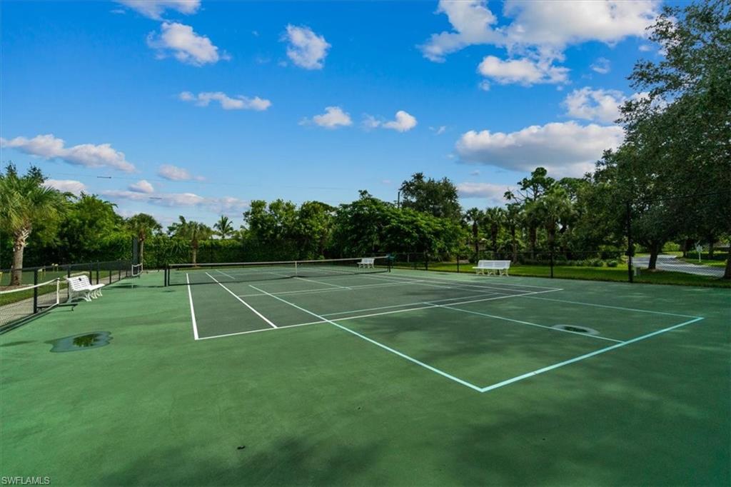 900 Arbor Lake DR # 205 Unit: 9-205