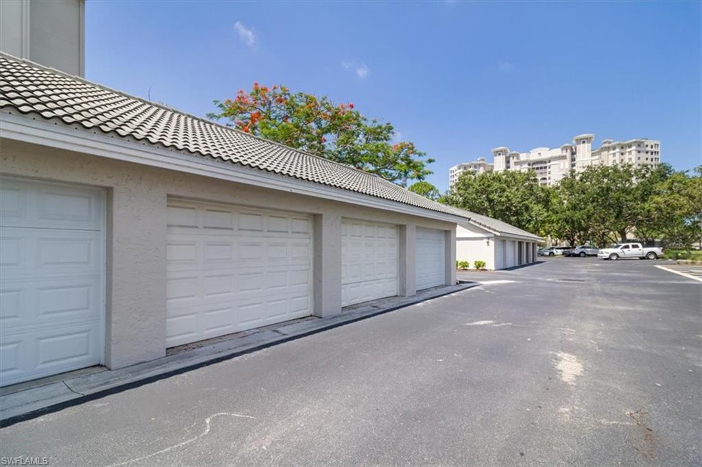 900 Arbor Lake DR # 205 Unit: 9-205