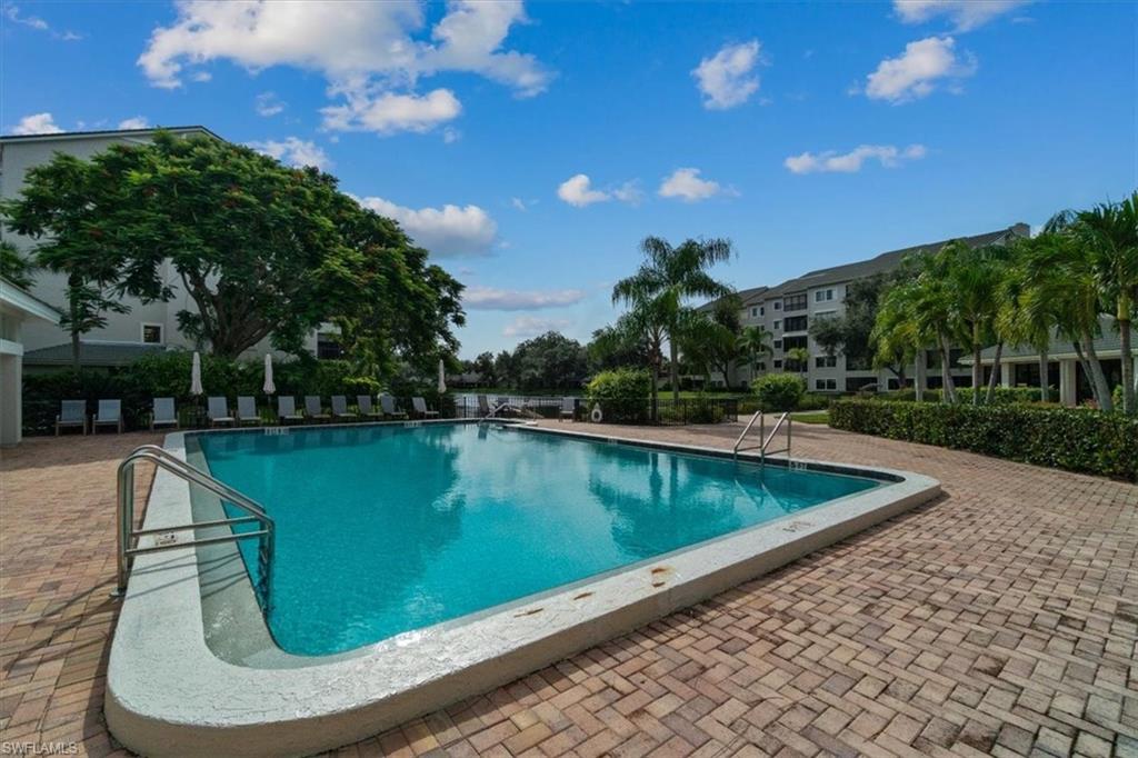 900 Arbor Lake DR # 205 Unit: 9-205