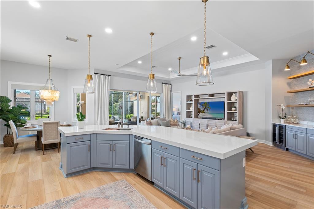 5953 Hammock Isles CIR