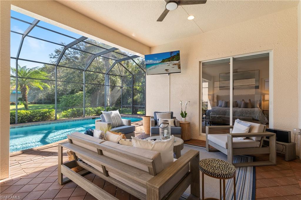 5953 Hammock Isles CIR