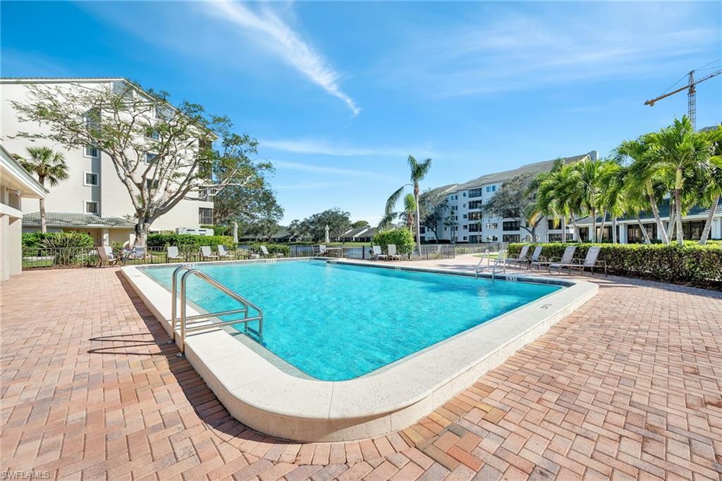 201 Arbor Lake DR # 205 Unit: 2-205