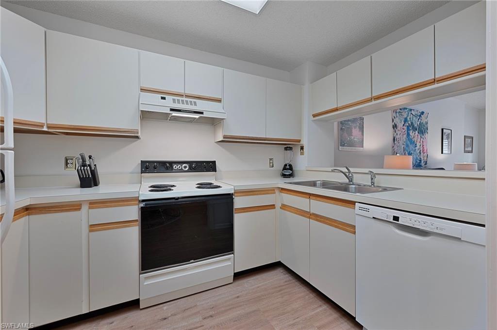 201 Arbor Lake DR # 205 Unit: 2-205