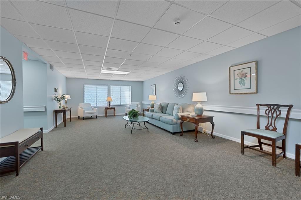 201 Arbor Lake DR 2-201