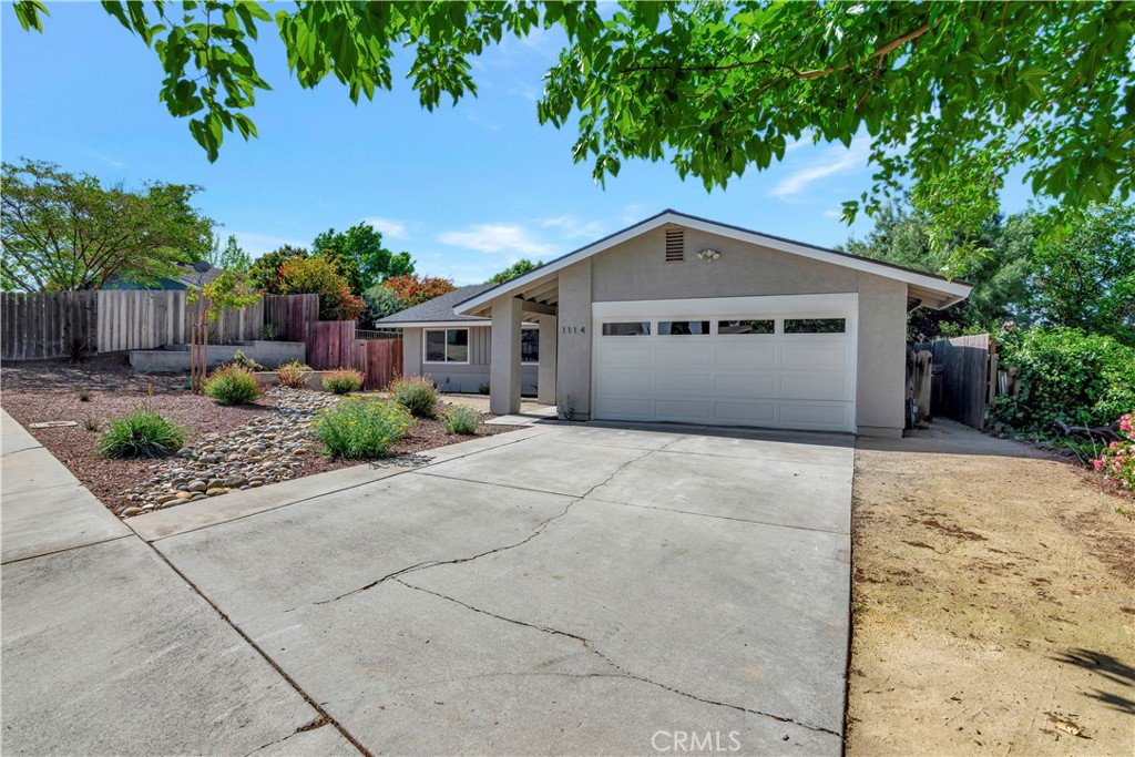 1114 Nanette Lane