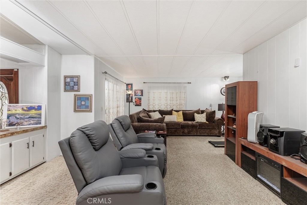 519 W Taylor Street 152