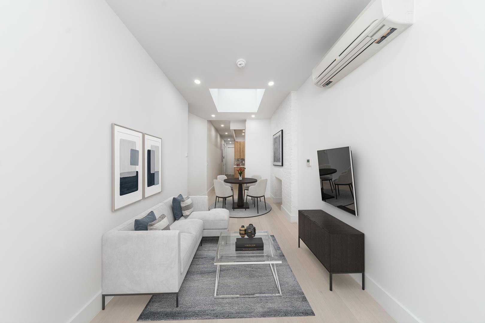 47 Saint Marks Place 5-W
