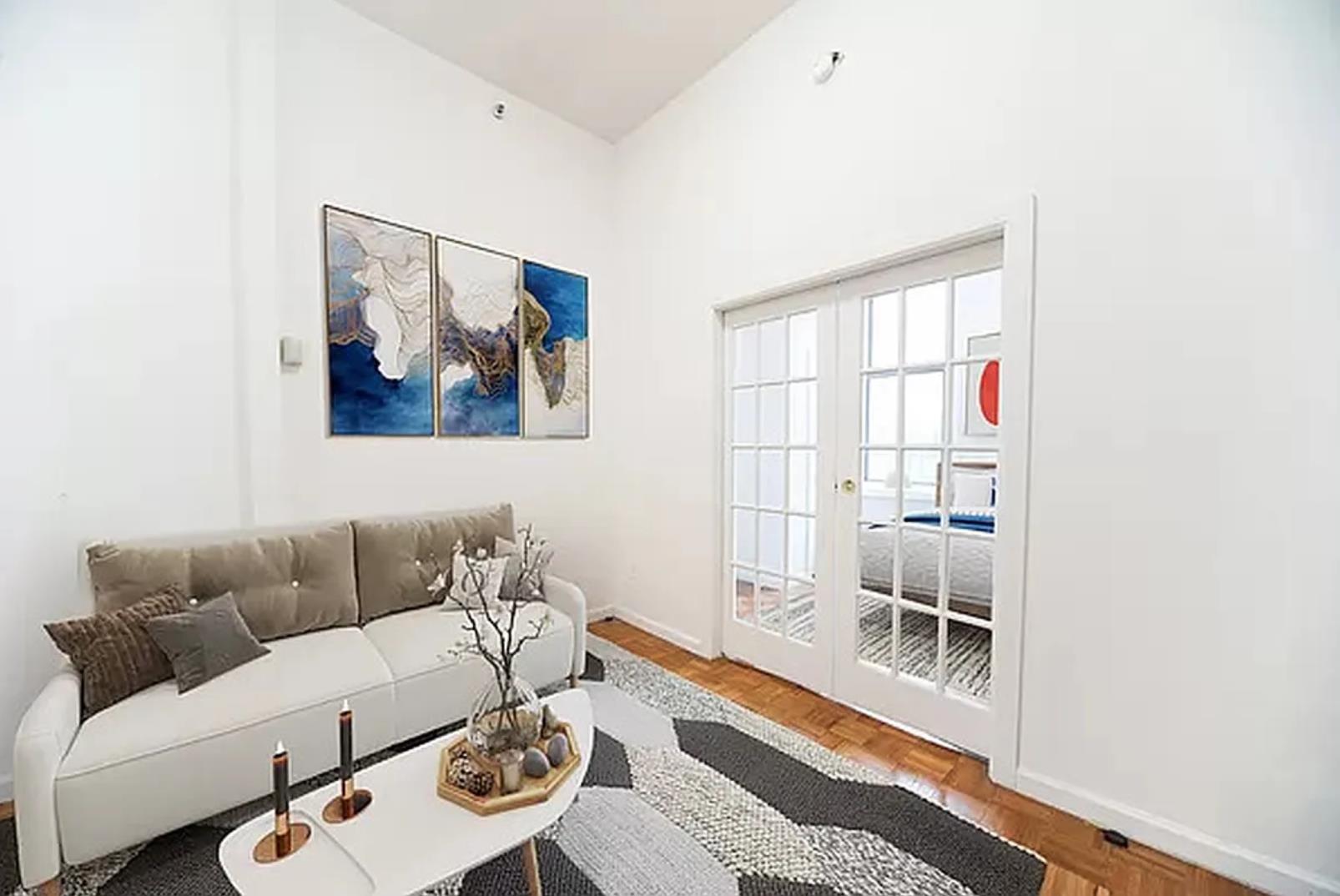 31 Saint Marks Place 8