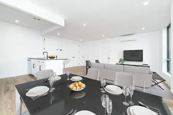 311 Franklin Avenue 6-B