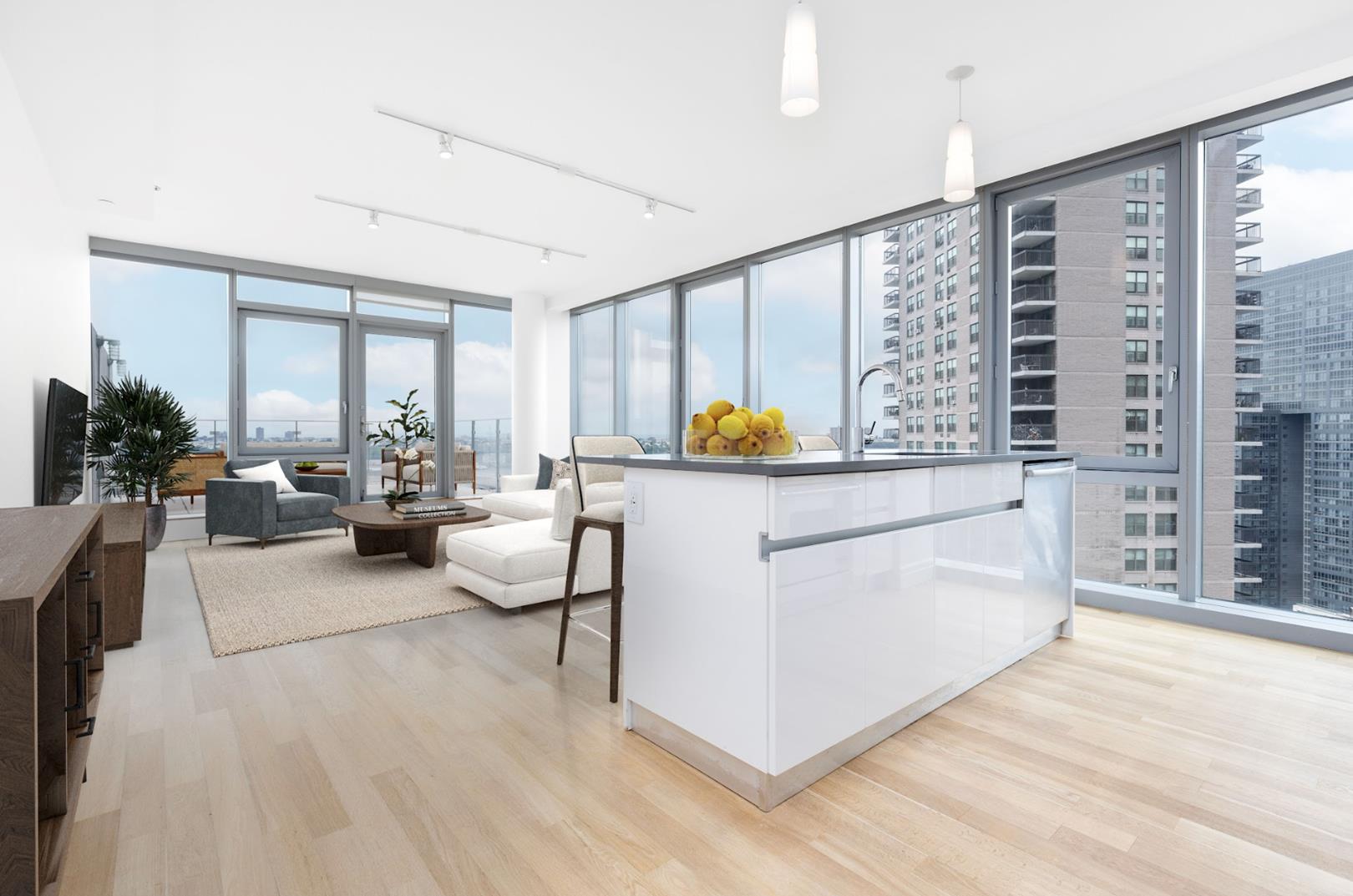 554 W 54th St 26-R