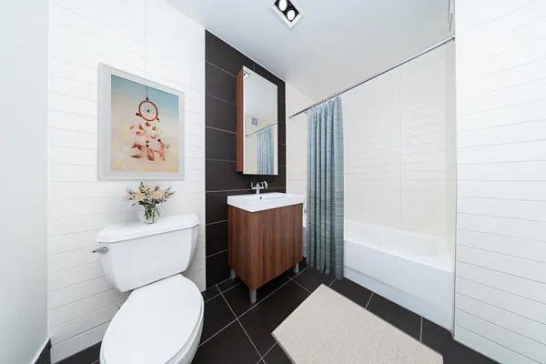 116 JOHN Street 2707