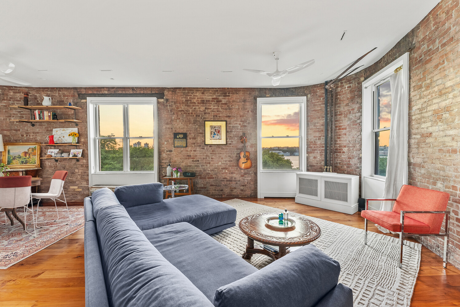 214 RIVERSIDE Drive 508/509