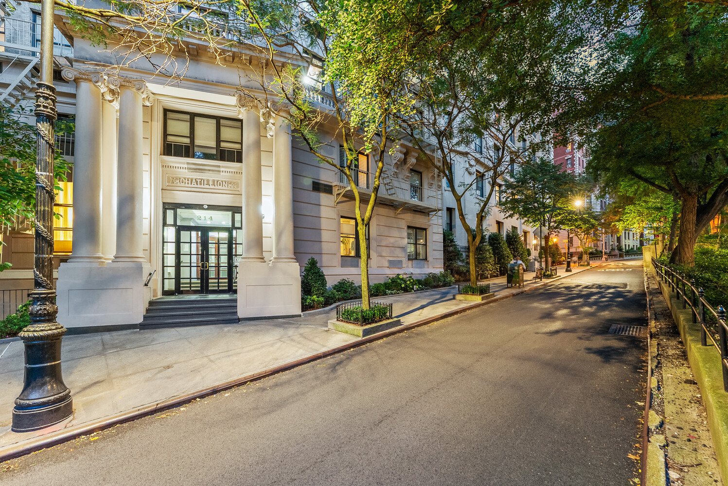 214 RIVERSIDE Drive 508/509